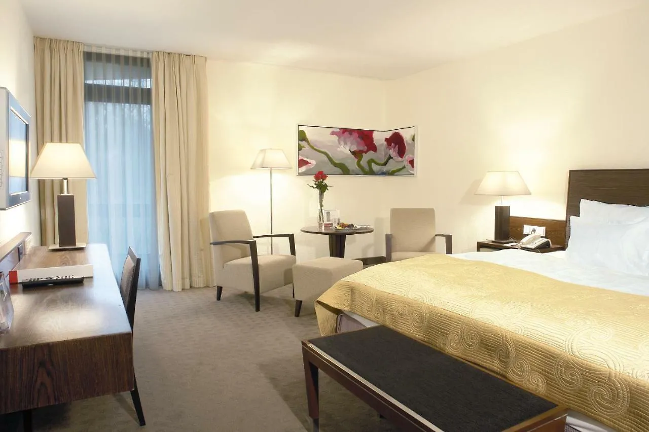 **** Hotel Ramada Nuernberg Parkhotel Niemcy